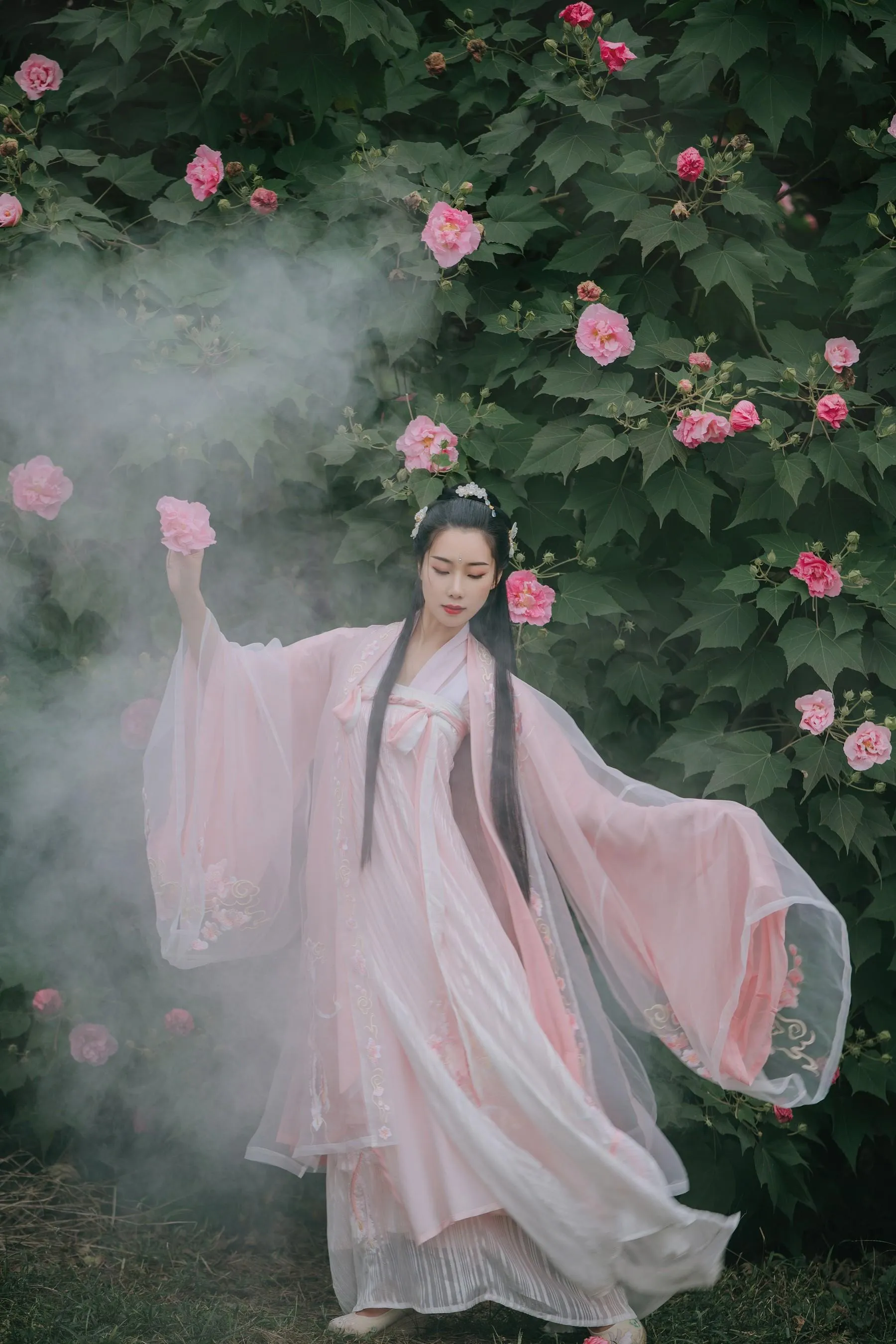 [艺图语] 2022.05.31 粉蝶 木景抒 [22P]插图5